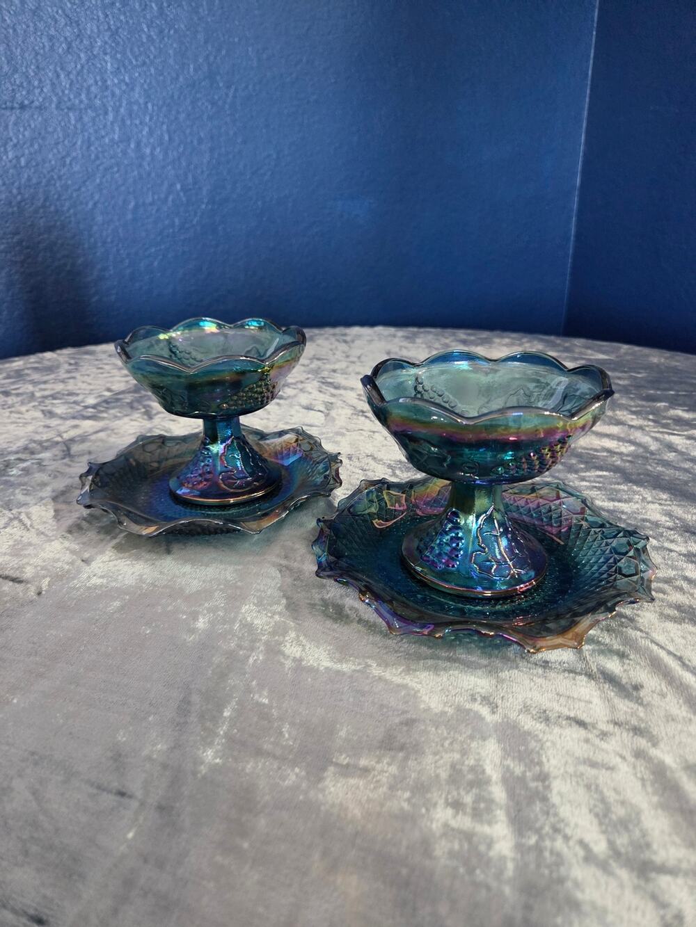 Indiana Glass Company "Harvest Grape" pattern in blue carnival glass, 4 pieces
